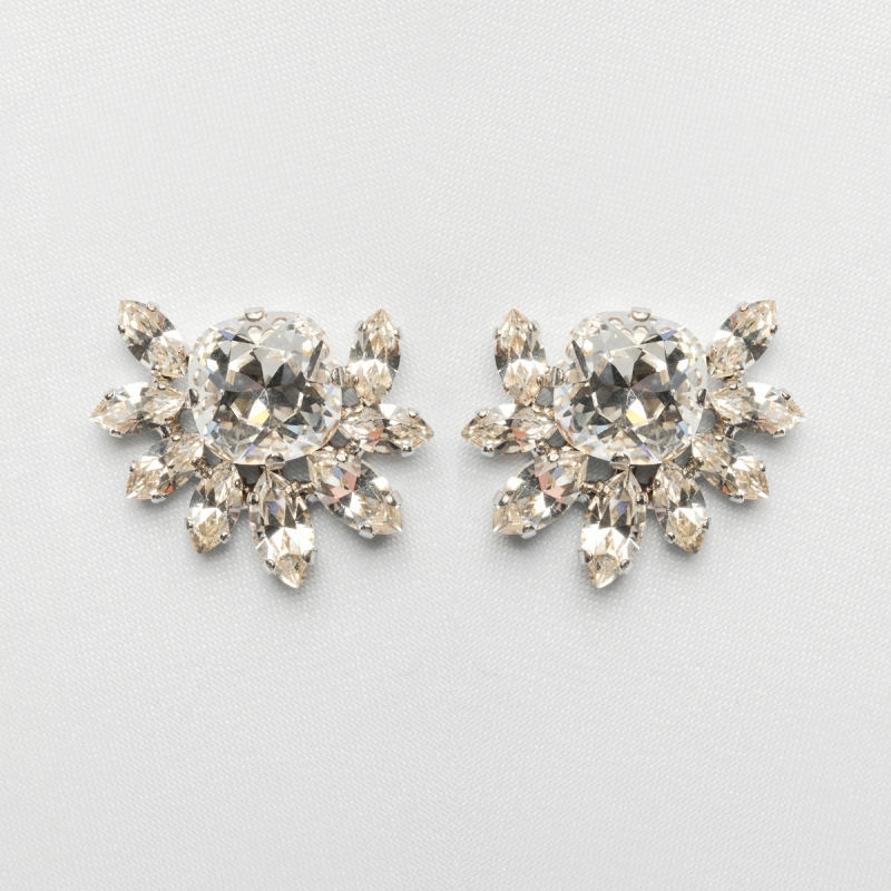 Εντυπωσιακά σκουλαρίκια με κρύσταλλα swarovski