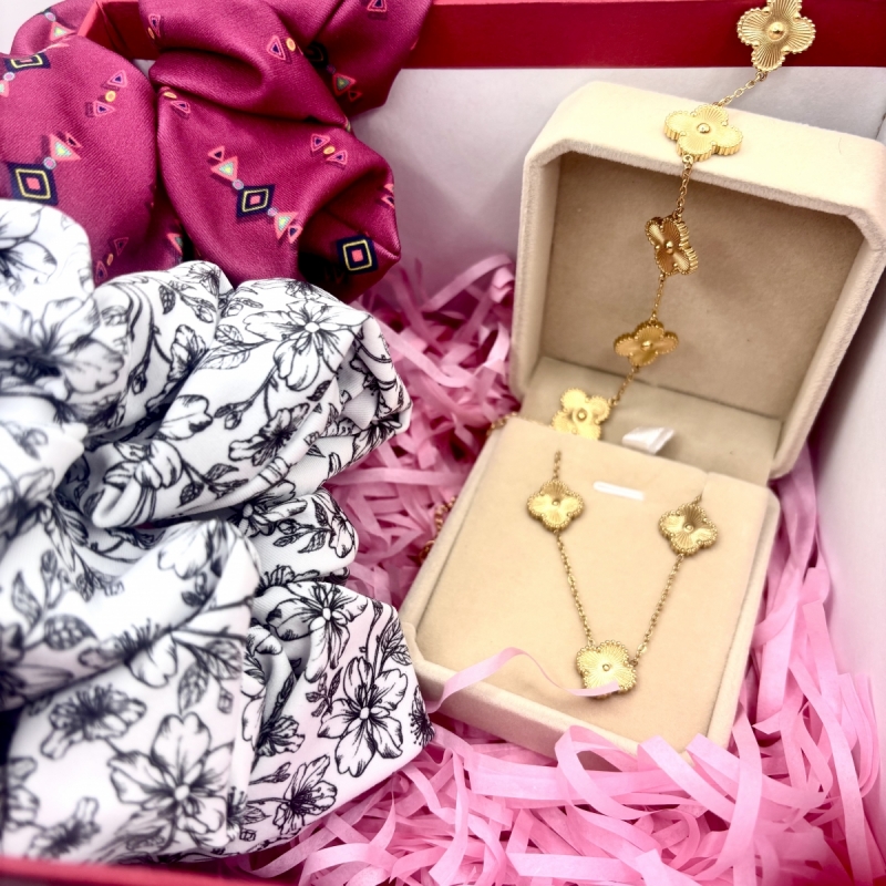 Valentine’s box 24
