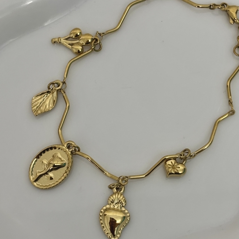 Βραχιόλι ατσάλι με charms